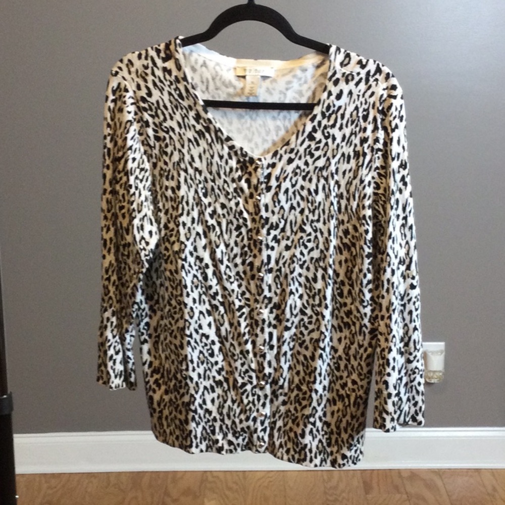 XL White House Black Market Leopard Print cardigan